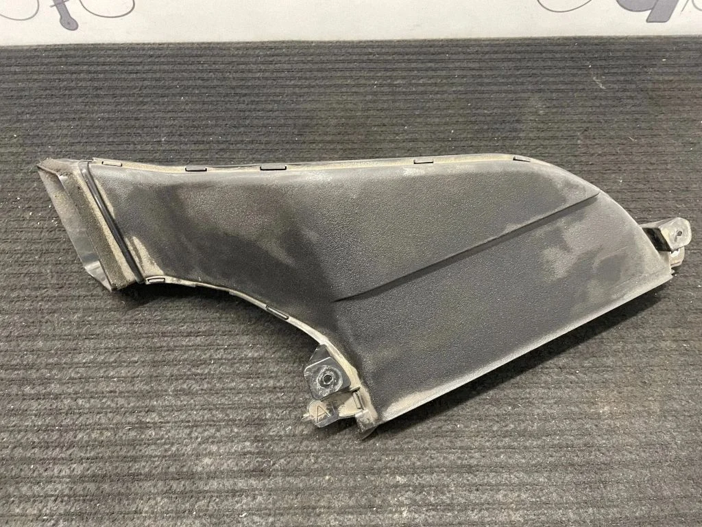 Air intake duct part 1775136100 – Lexus GS 250 350 300H 450H (2013-)