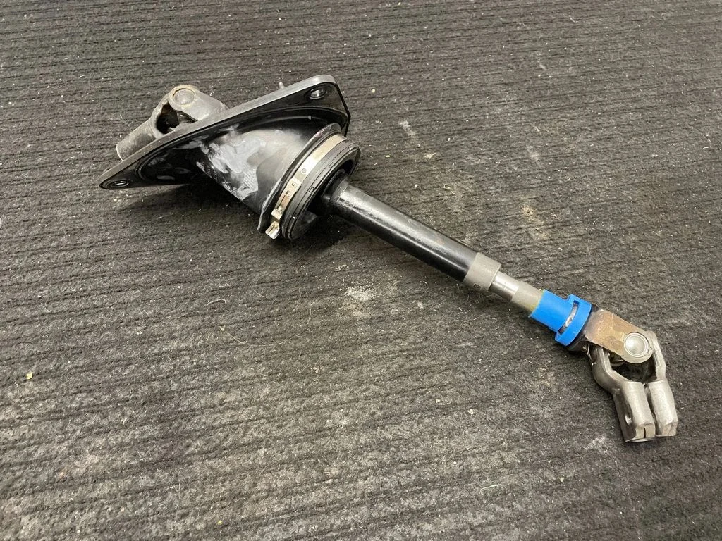 Przegub wałka kierownicy 4529242050 – Toyota RAV 4 (XA50) (2018-)
