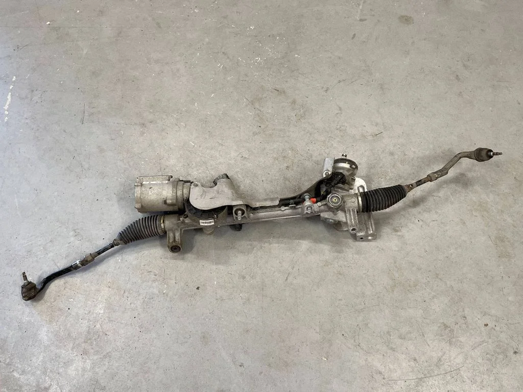 Steering rack 57700D4890
