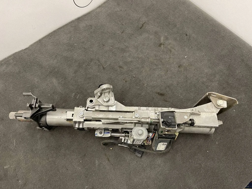Steering wheel axle 746773
