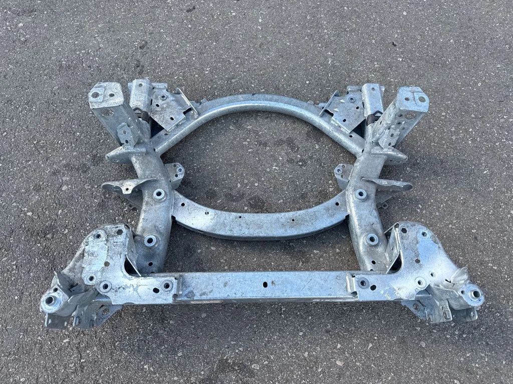 Priekšējais palīgrāmis – BMW i4 (2021-)
