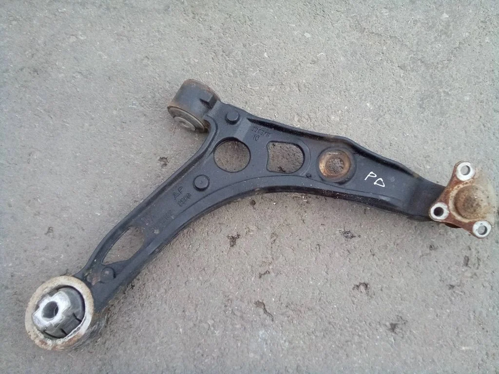 Front lower control arm/wishbone – Fiat Ducato (2014-), front right