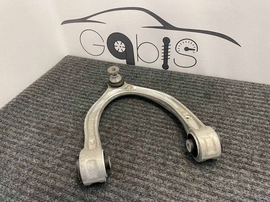 Front lower control arm/wishbone – right
