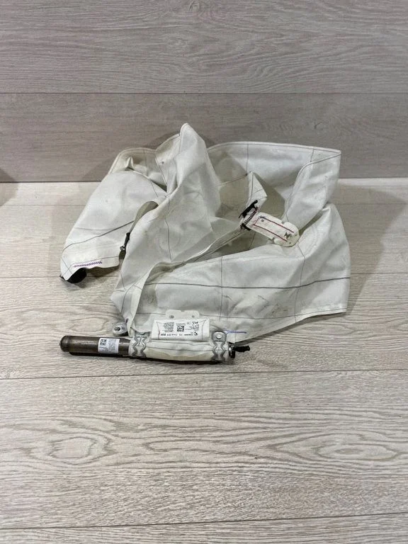 Jumta drošības spilvens (aizkars) – BMW 4. sērija F32 F33 (2013-2020)