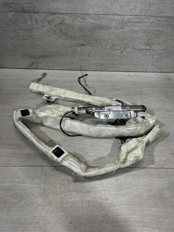 Katuse turvapadi (kardin) 7221046
