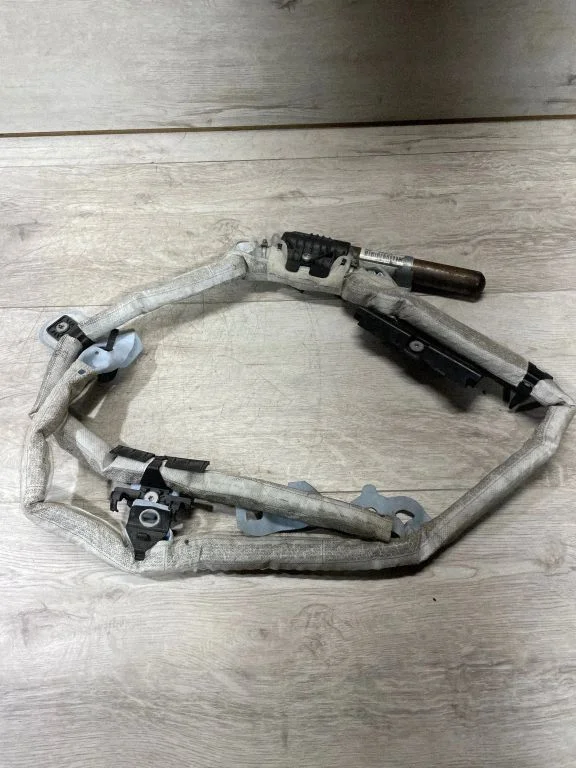 Katuse turvapadi (kardin) 84696664507T