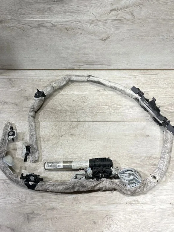 Jumta drošības spilvens (aizkars) – BMW 1. sērija E81 E87 (2004-2011)