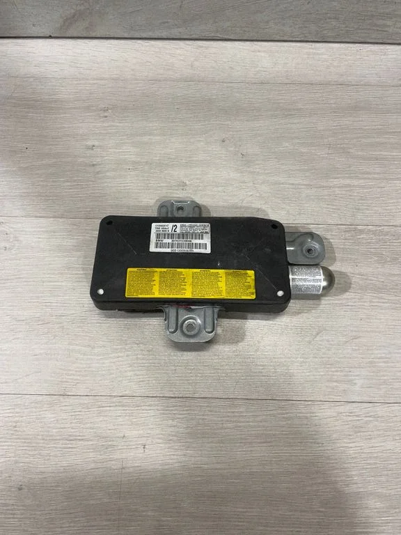 Eesmise ukse turvapadi – BMW X5 E53 (1999-2006)