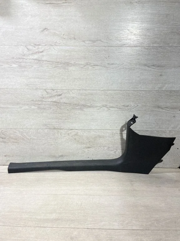 Front sill trim cover 164341300A – Tesla Model 3 (2017-)