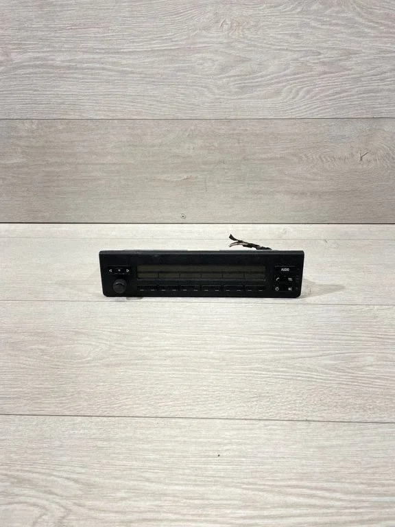 Ekraan / kuvar / väike ekraan 6914590