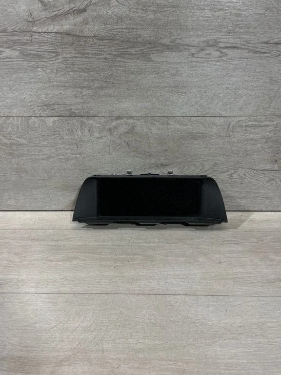 Screen/display/small screen – BMW 5 Series F10 F11 (2009-2016)