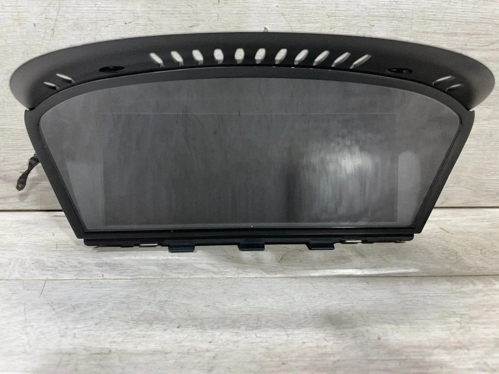 Ekrāns/displejs – BMW 3. sērija E90 E91 (2005-2012)