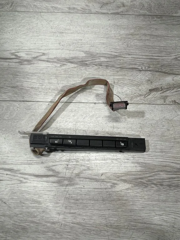 Seat heating switch – BMW 3 Series E90 E91 (2005-2012)