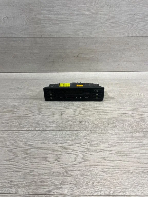 Climate control unit – BMW 3 Series E46 (1998-2005)