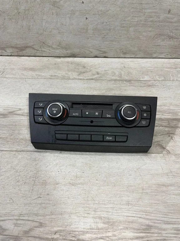 Kliimaseadme/kütte juhtplokk (salongis) – BMW 3-seeria E90 E91 (2005-2012)