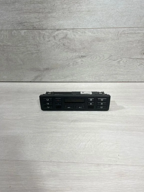 Climate control unit 4126707