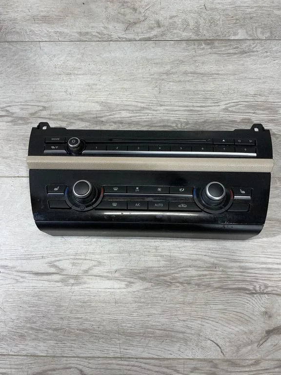 Climate control unit – BMW 5 Series F10 F11 (2009-2016)