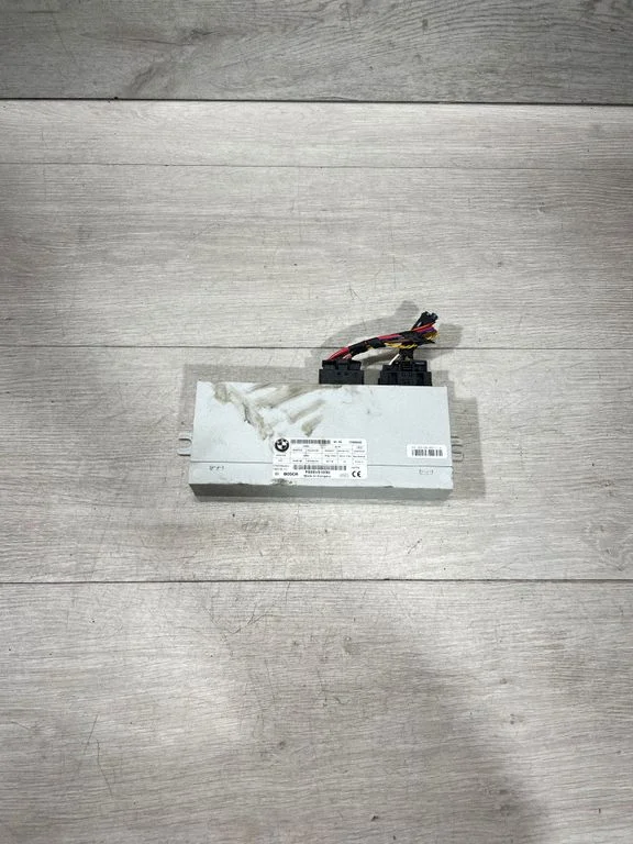 Tailgate/trunk control unit/module – BMW 5 Series F10 F11 (2009-2016)
