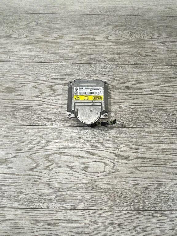 Airbag control unit/module – BMW 3 Series F30 F35 F31 (2012-2018)