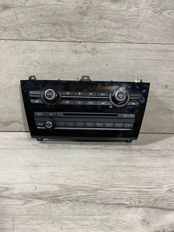 Climate control unit – BMW X4 F26 (2014-2017)