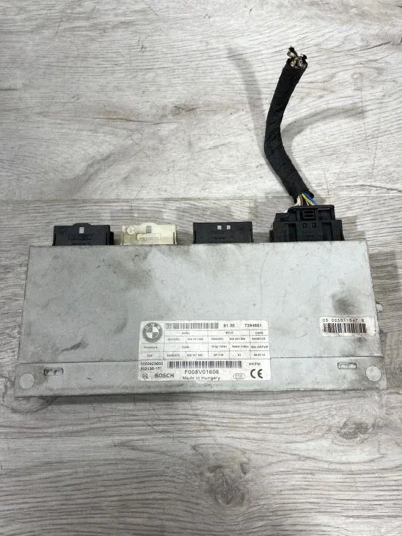 Bagāžnieka vāka vadības bloks 90910A900J