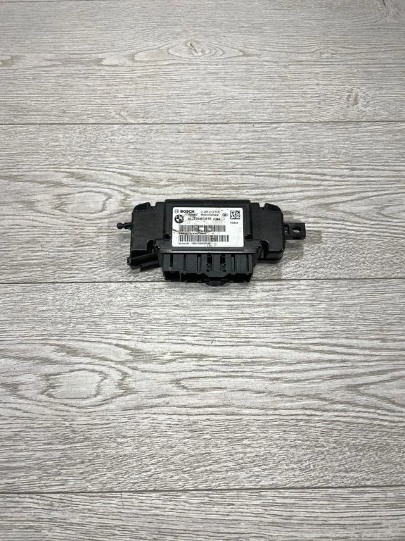 Drošības spilvenu vadības bloks 9348726