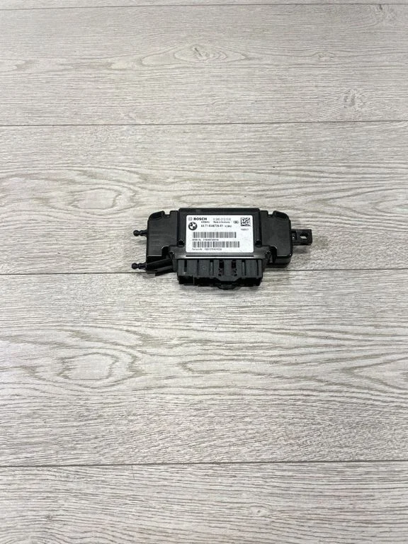 Drošības spilvenu vadības bloks 9348726