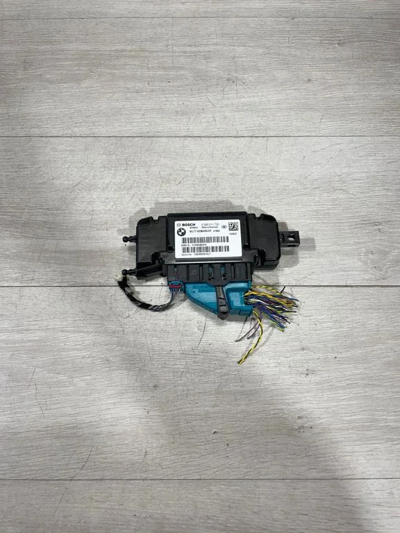 Drošības spilvenu vadības bloks – BMW 3. sērija F30 F35 F31 (2012-2018)