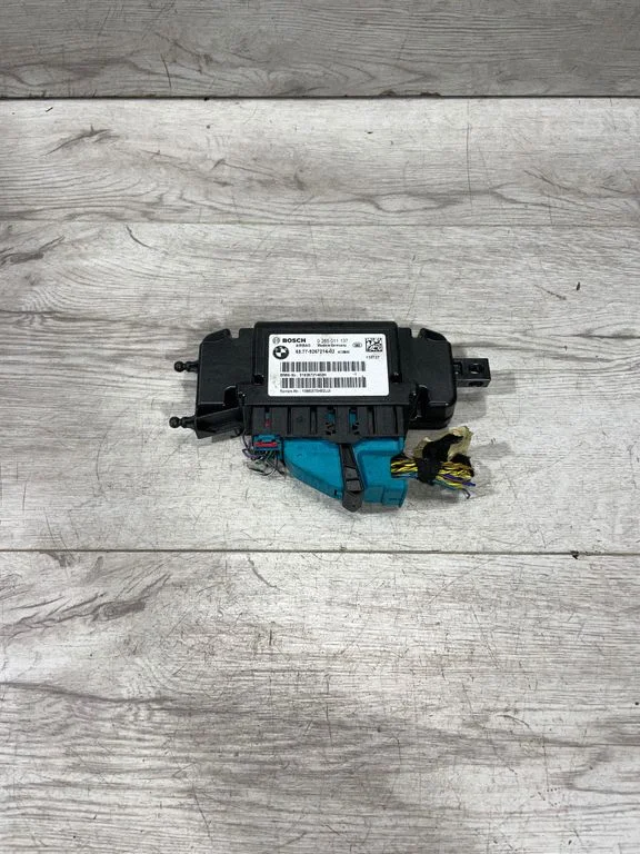 Drošības spilvenu vadības bloks 9267214