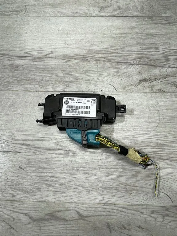 Drošības spilvenu vadības bloks – BMW 3. sērija F30 F35 F31 (2012-2018)