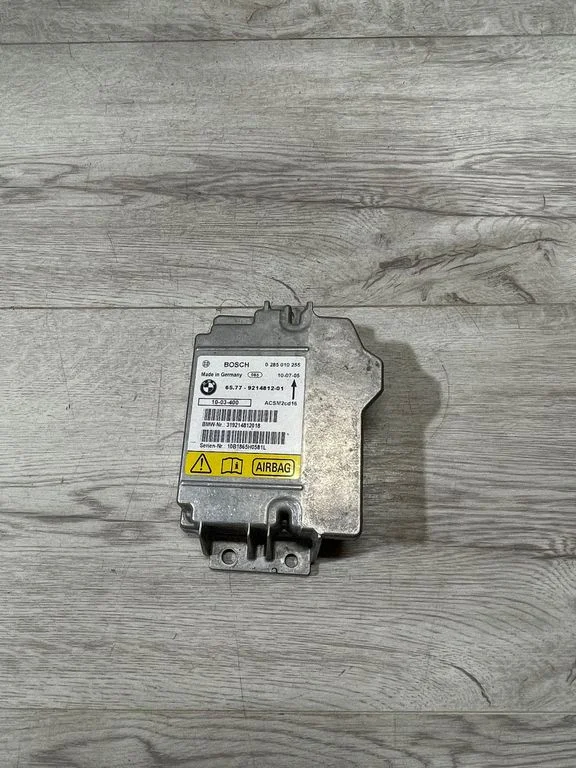 Drošības spilvenu vadības bloks – BMW 3. sērija E92 E93 (2005-2014)
