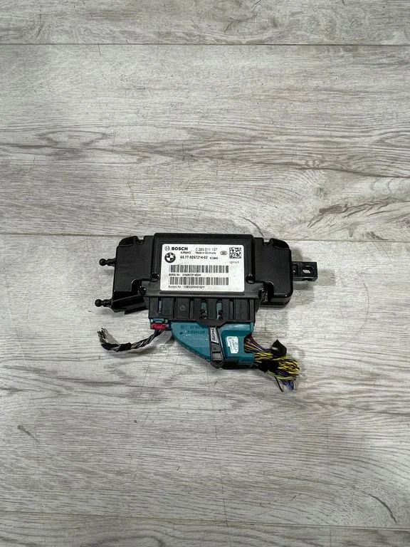 Drošības spilvenu vadības bloks – BMW 3. sērija F30 F35 F31 (2012-2018)