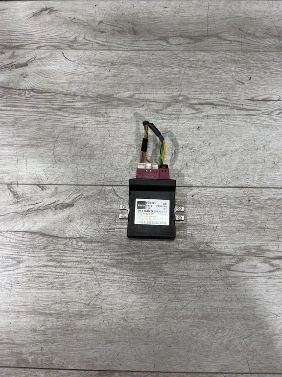 Degvielas sūkņa vadības bloks 7358144
