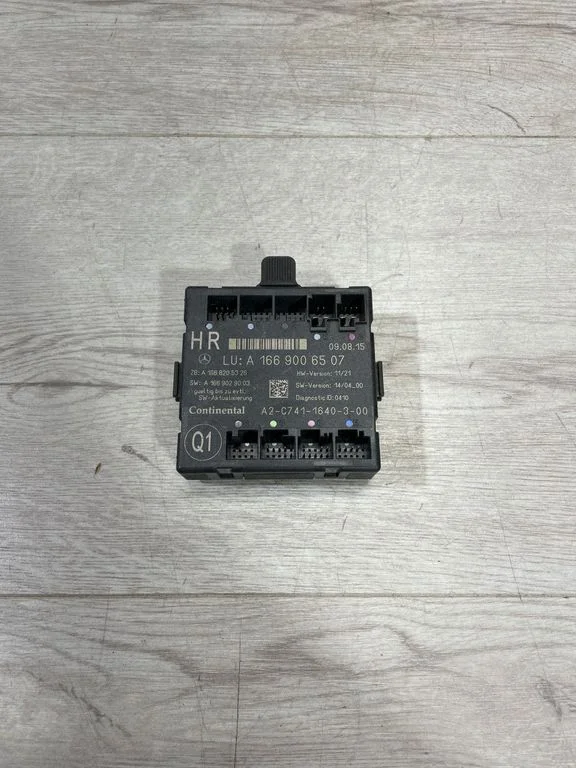 Door control unit/module – Mercedes-Benz ML-Class W166 (2012-2017)