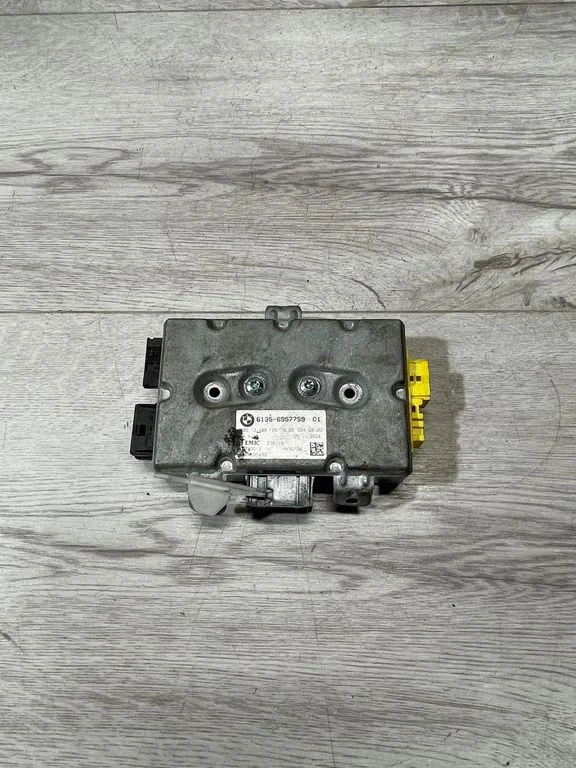 Door control unit/module – BMW 5 Series E60 E61 (2004-2010)