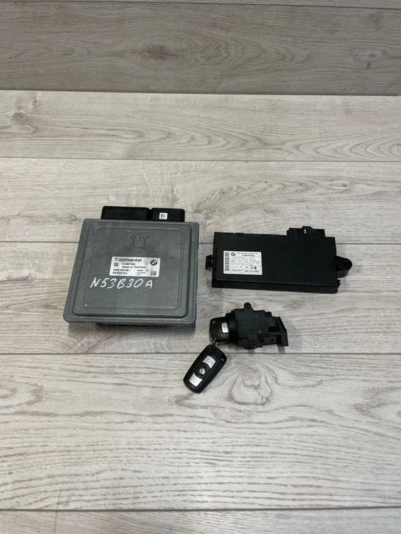 Dzinēja vadības bloks 7592080