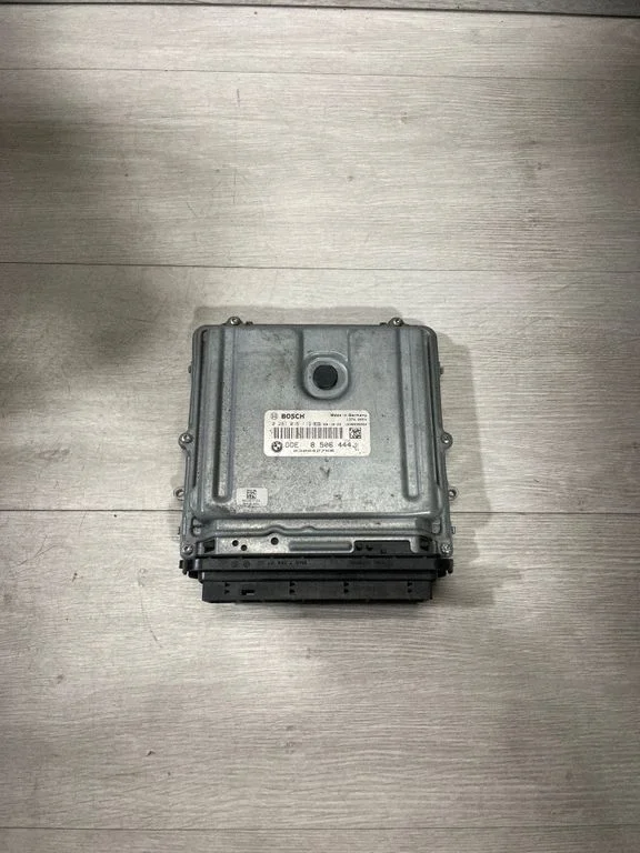 Engine control unit/module 8506444