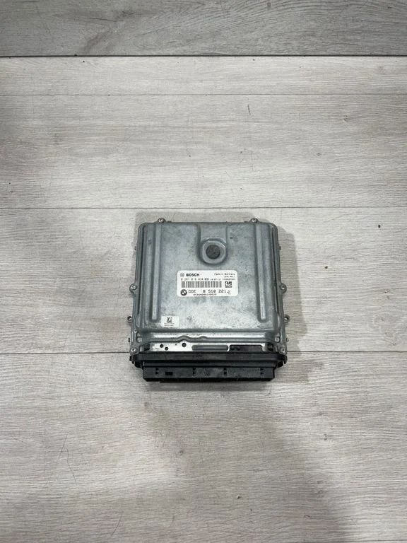 Dzinēja vadības bloks – BMW 3. sērija E90 E91 (2005-2012)