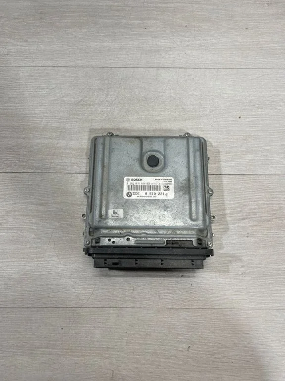 Dzinēja vadības bloks – BMW 3. sērija E90 E91 (2005-2012)