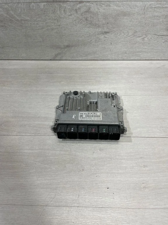 Dzinēja vadības bloks – Audi Q5 SQ5 FY (2017-2025)