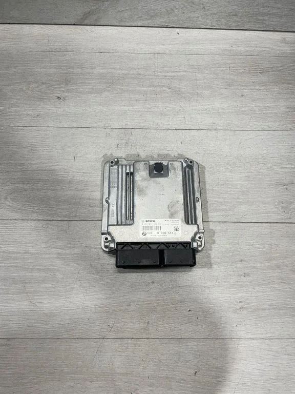 Dzinēja vadības bloks – BMW X5 F15 (2013-2017)