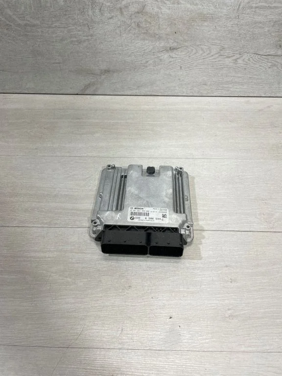 Dzinēja vadības bloks – BMW X5 F15 (2013-2017)