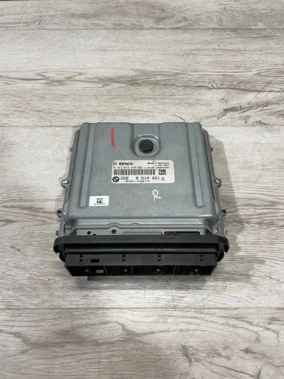 Dzinēja vadības bloks – BMW 3. sērija E90 E91 (2005-2012)