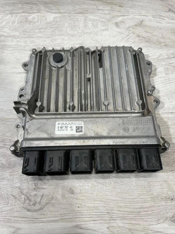 Engine control unit/module – BMW 5 Series G30 G31 G38 (2016-)