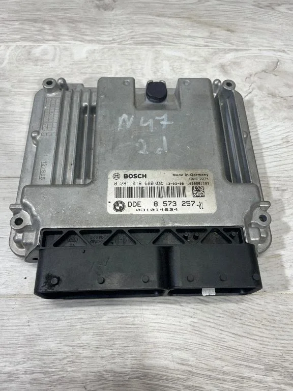 Engine control unit/module – BMW 5 Series F10 F11 (2009-2016)
