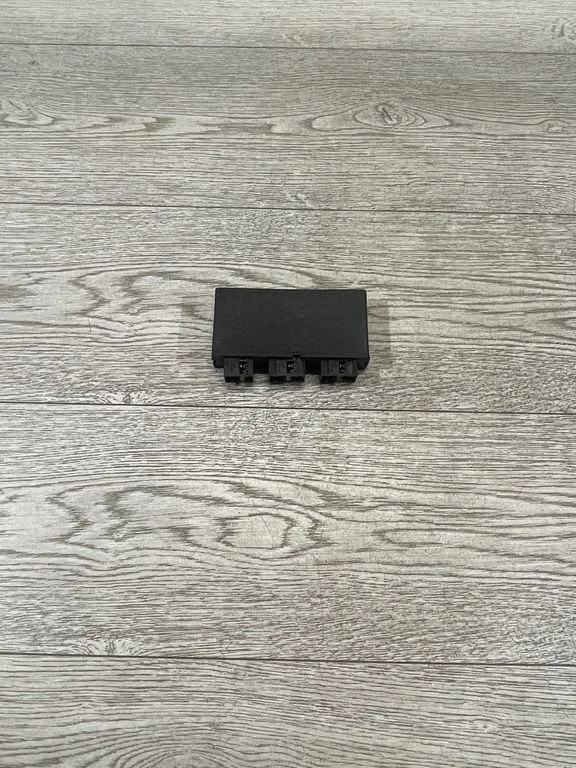 Parkošanās (PDC) sensoru vadības bloks – BMW 5. sērija E60 E61 (2004-2010)