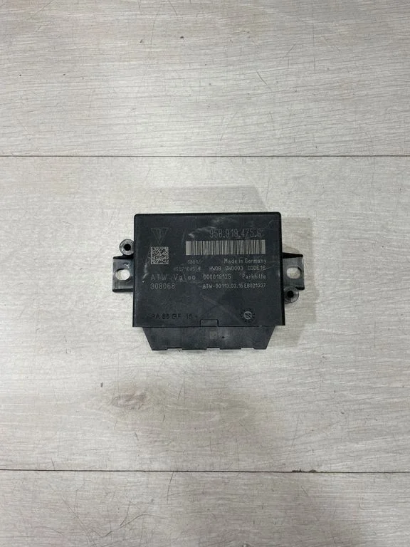 Parkimisandurite (PDC) juhtplokk – Porsche Cayenne (92A) (2010-2017)