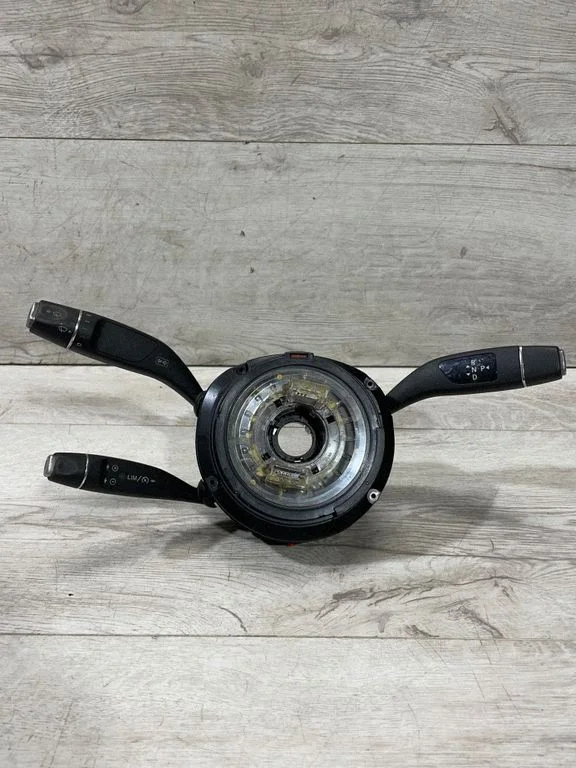 Wiper turn signal indicator stalk/switch 414243 – Tesla Model S (2012-)