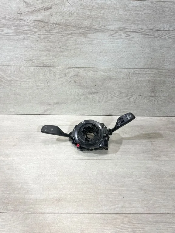 Wiper turn signal indicator stalk/switch 9436672
