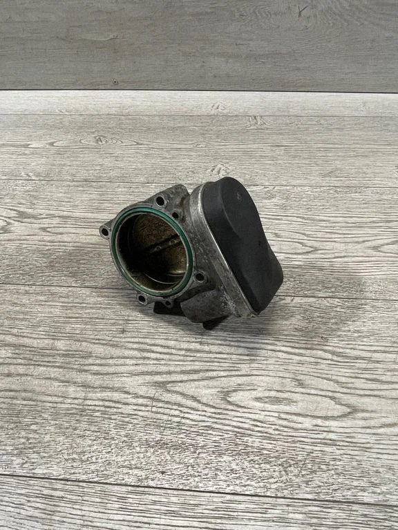 Droseļvārsts – BMW 5. sērija E60 E61 (2004-2010)